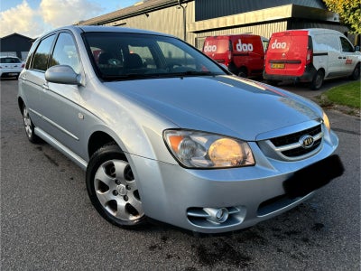 Kia Cerato 1,6 LX 5d