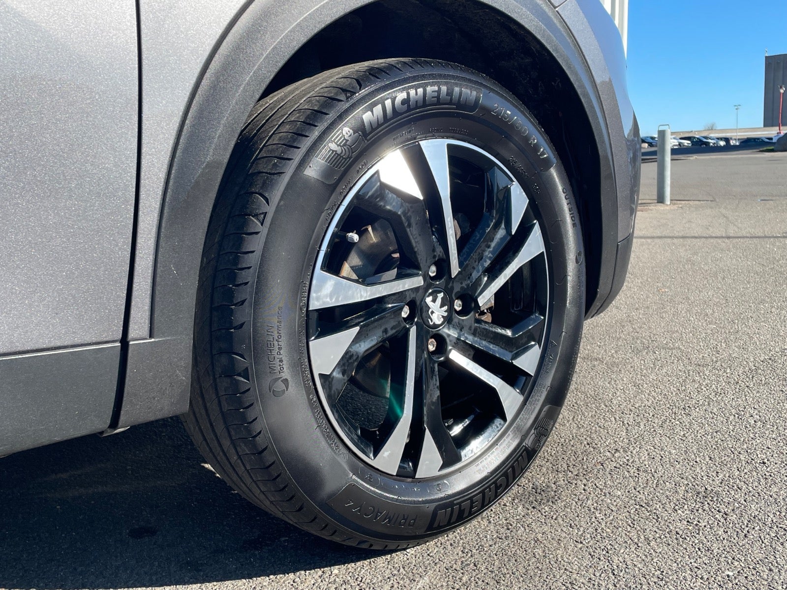 Billede af Peugeot 2008 1,5 BlueHDi 100 Allure Pack