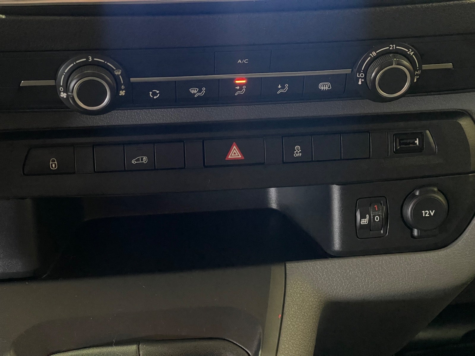 Billede af Toyota ProAce 2,0 D 120 Medium Comfort