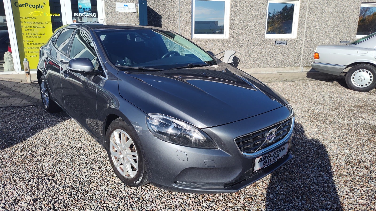 Volvo V40 2013