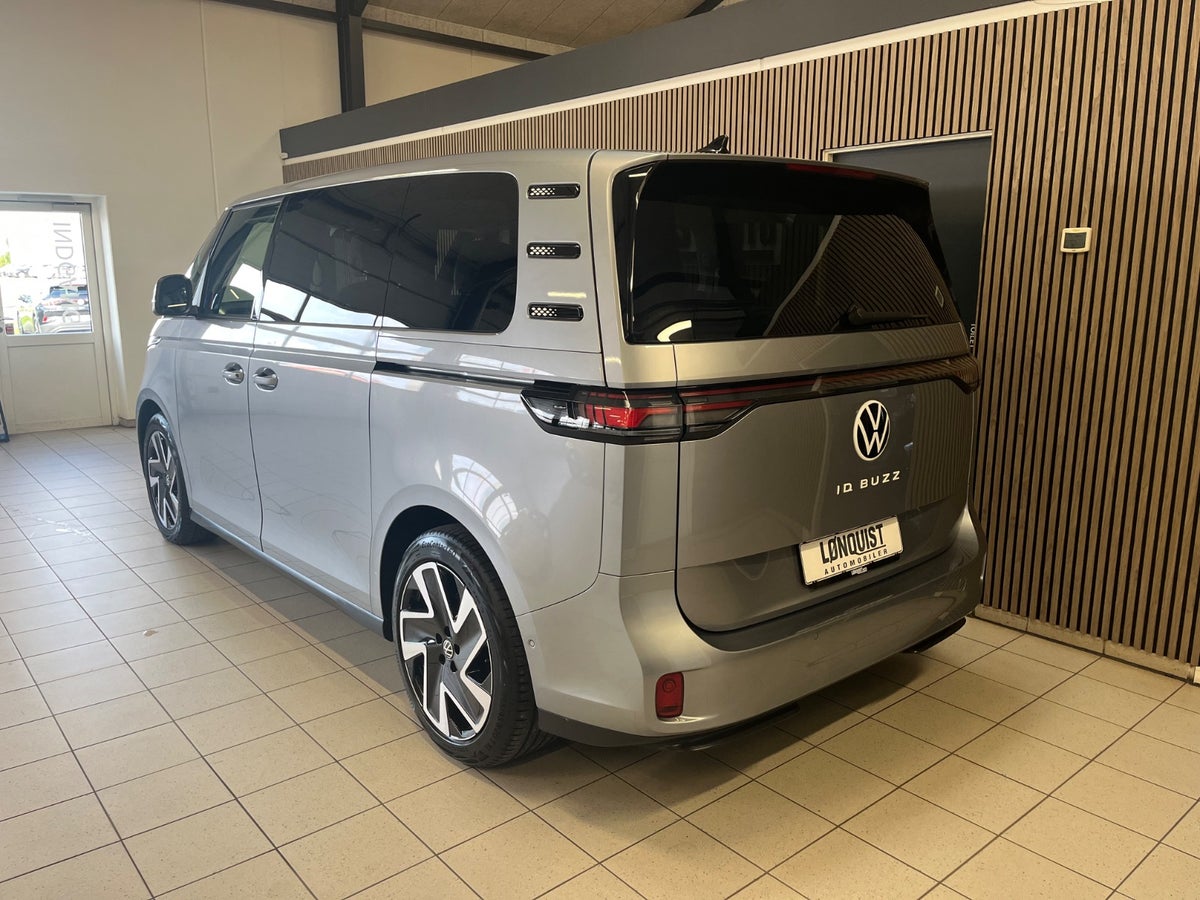 VW ID. Buzz Style 75 Years Edition SWB