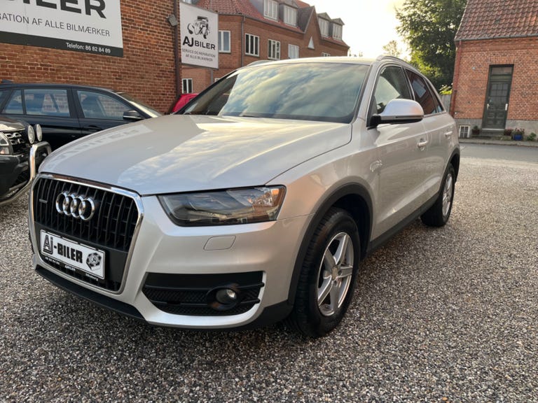 Audi Q3 TDi 177 quattro S-tr. Van