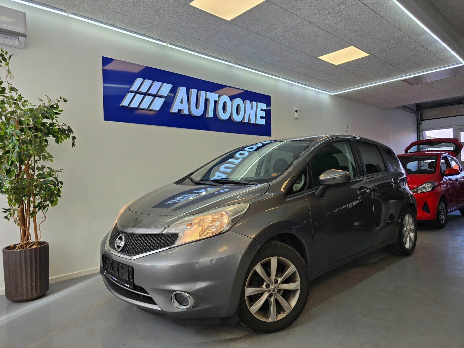 Billede af Nissan Note 1,2 Dig-S 98 Tekna
