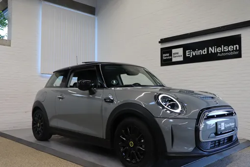 MINI Cooper SE Camden Edition