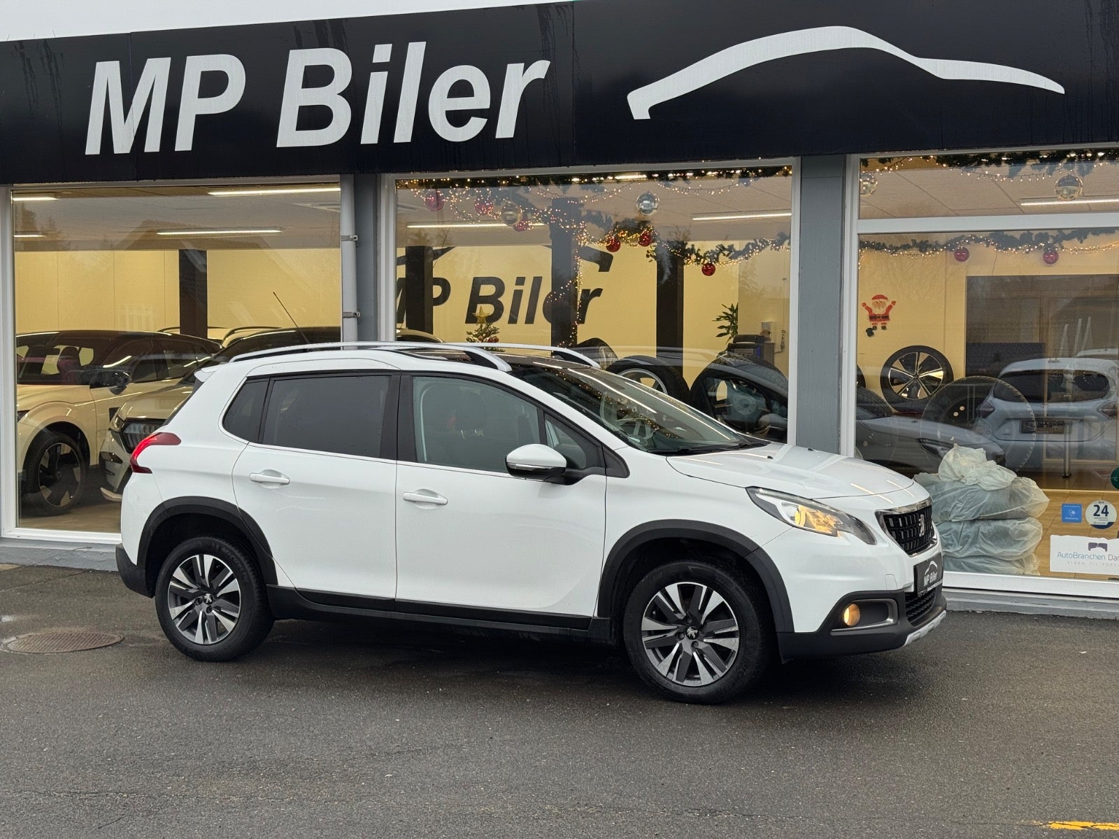 Billede af Peugeot 2008 1,5 BlueHDi 100 Allure Sky