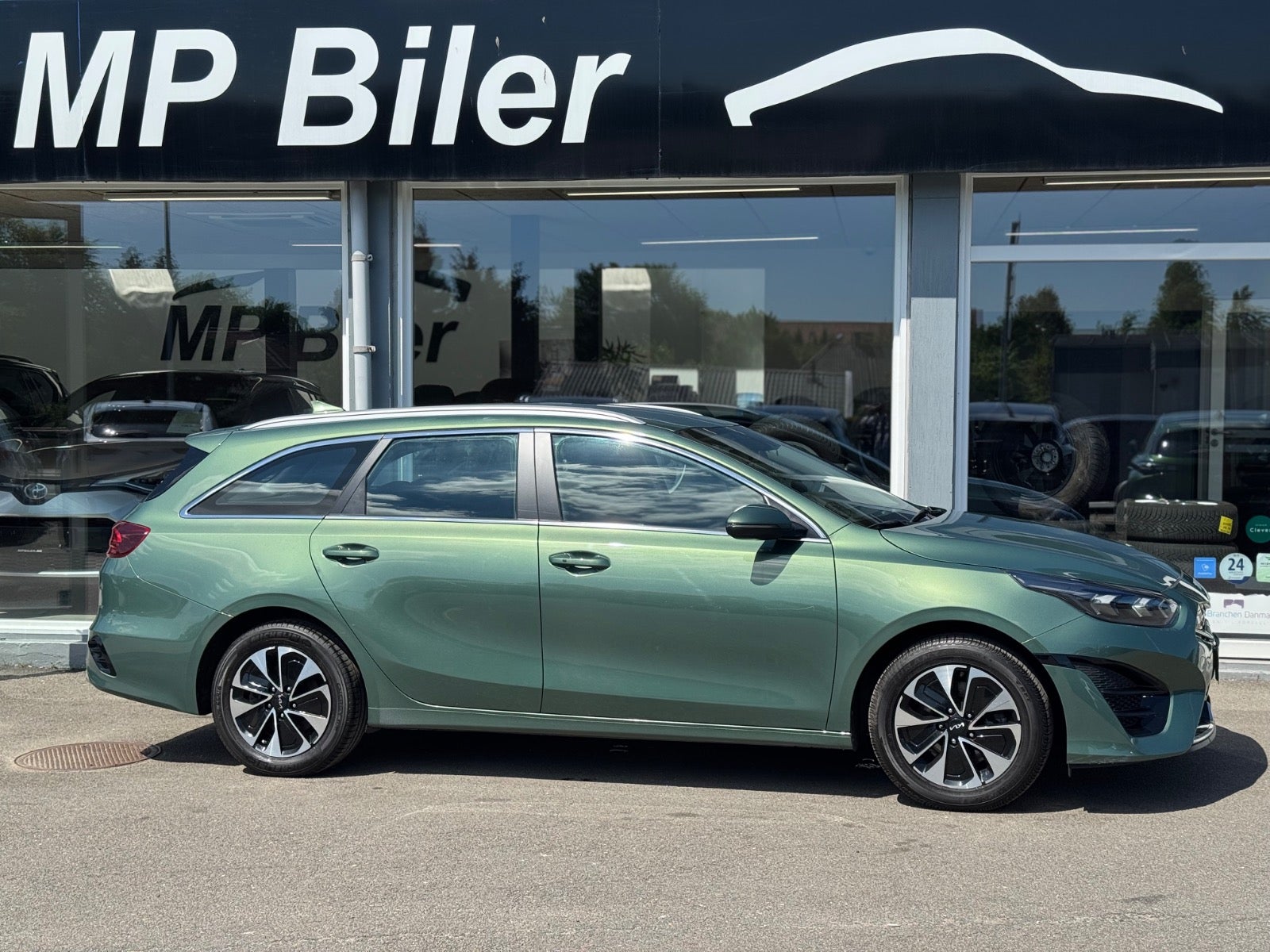 Billede af Kia Ceed 1,6 PHEV Prestige SW DCT