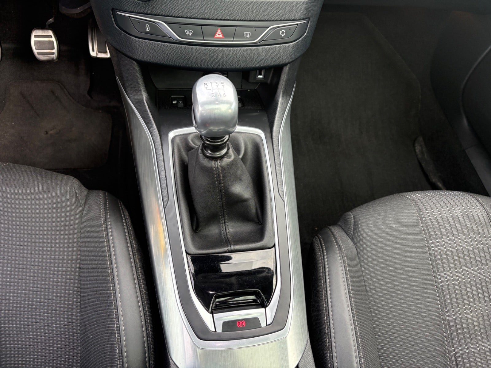 Peugeot 308 BlueHDi 120 Allure Sky