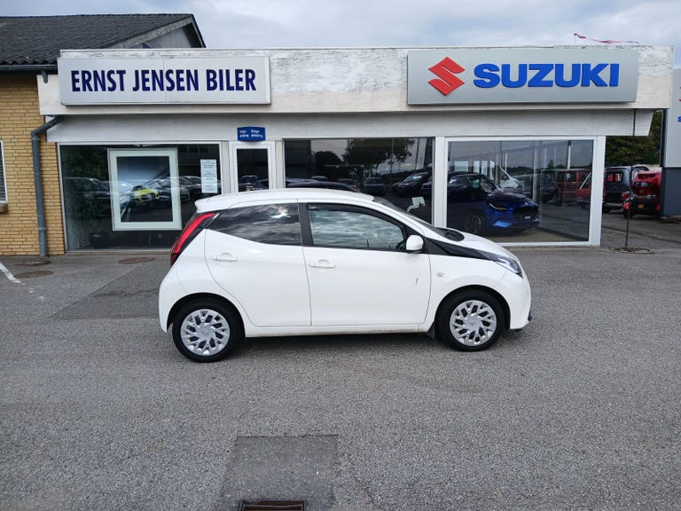 Toyota Aygo VVT-i x-pression