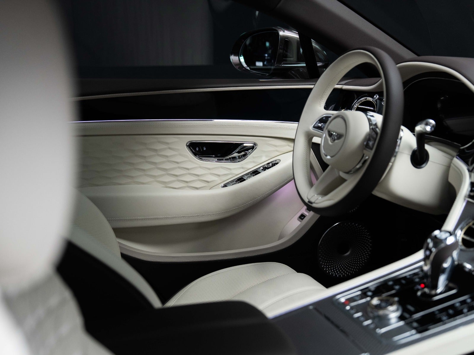 Gallery image 21 of 23