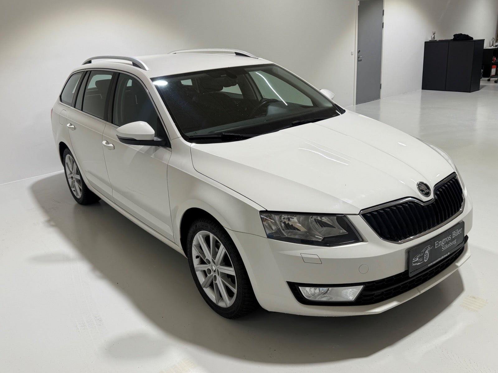 Skoda Octavia TDi 105 Active Combi DSG