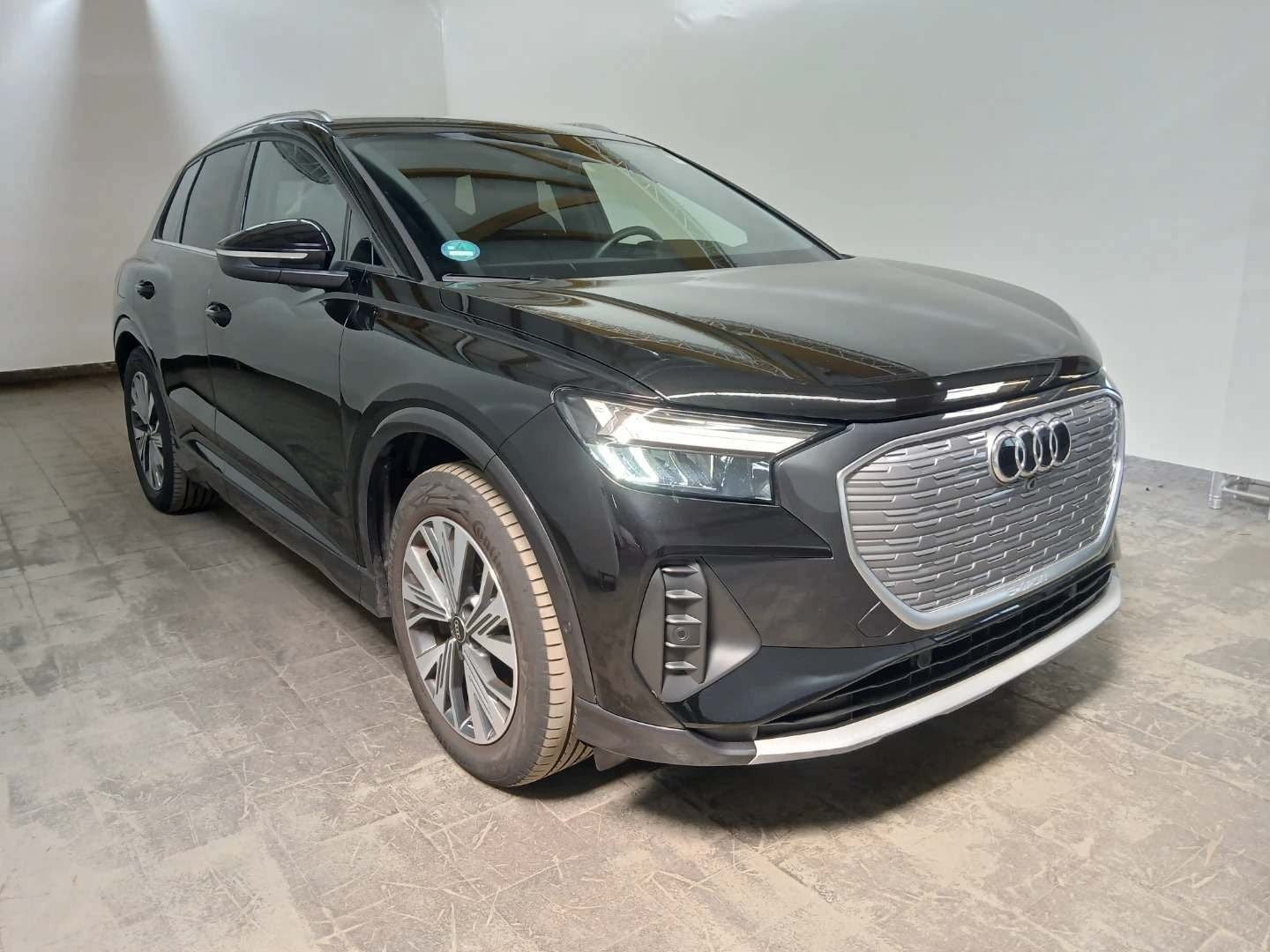 Audi Q4 e-tron Advanced