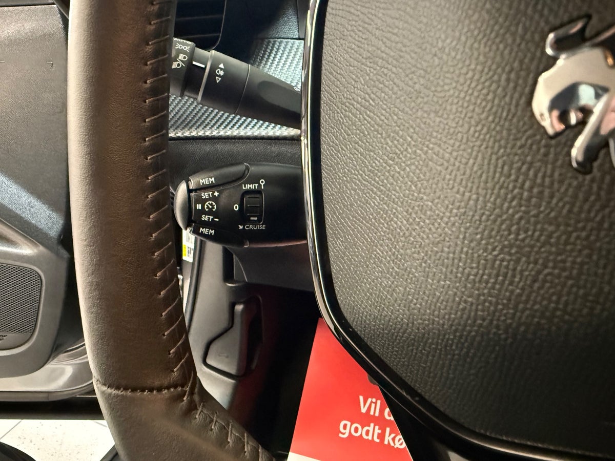 Peugeot 2008 PureTech 100 Active Pack