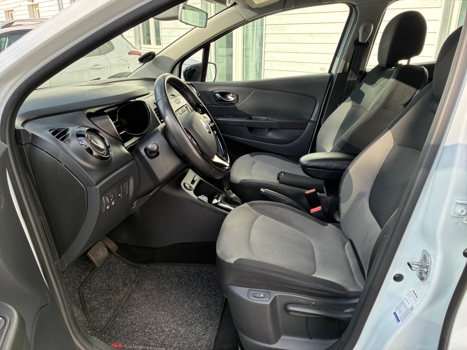 Billede af Renault Captur 1,2 TCe 120 Expression EDC