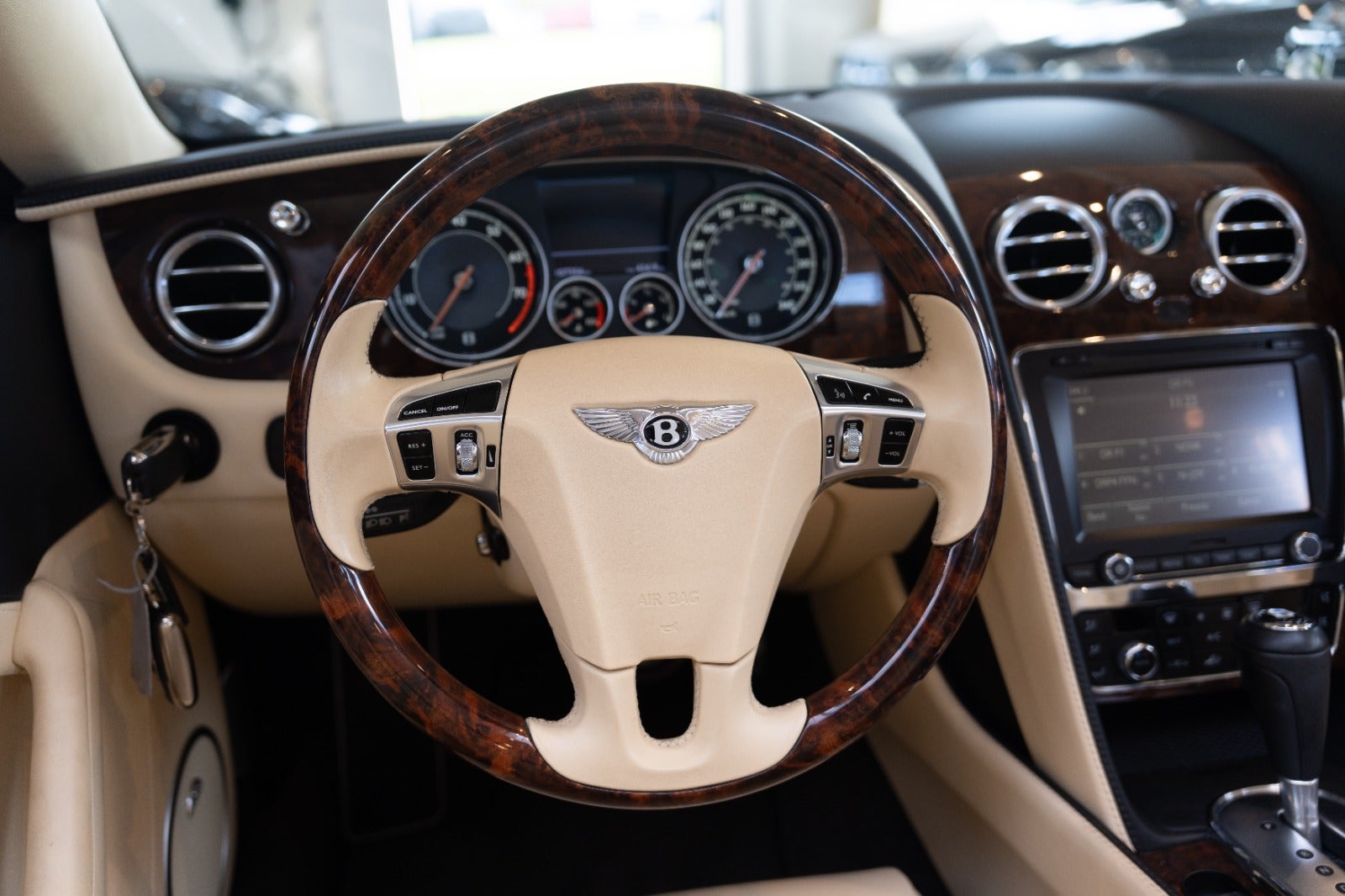 Bentley Continental GT W12 Convertible aut.