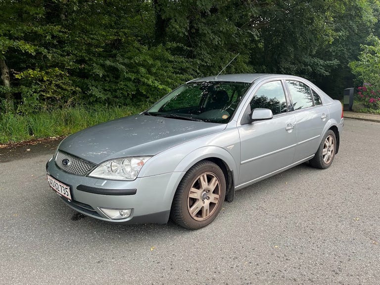 Ford Mondeo Ghia