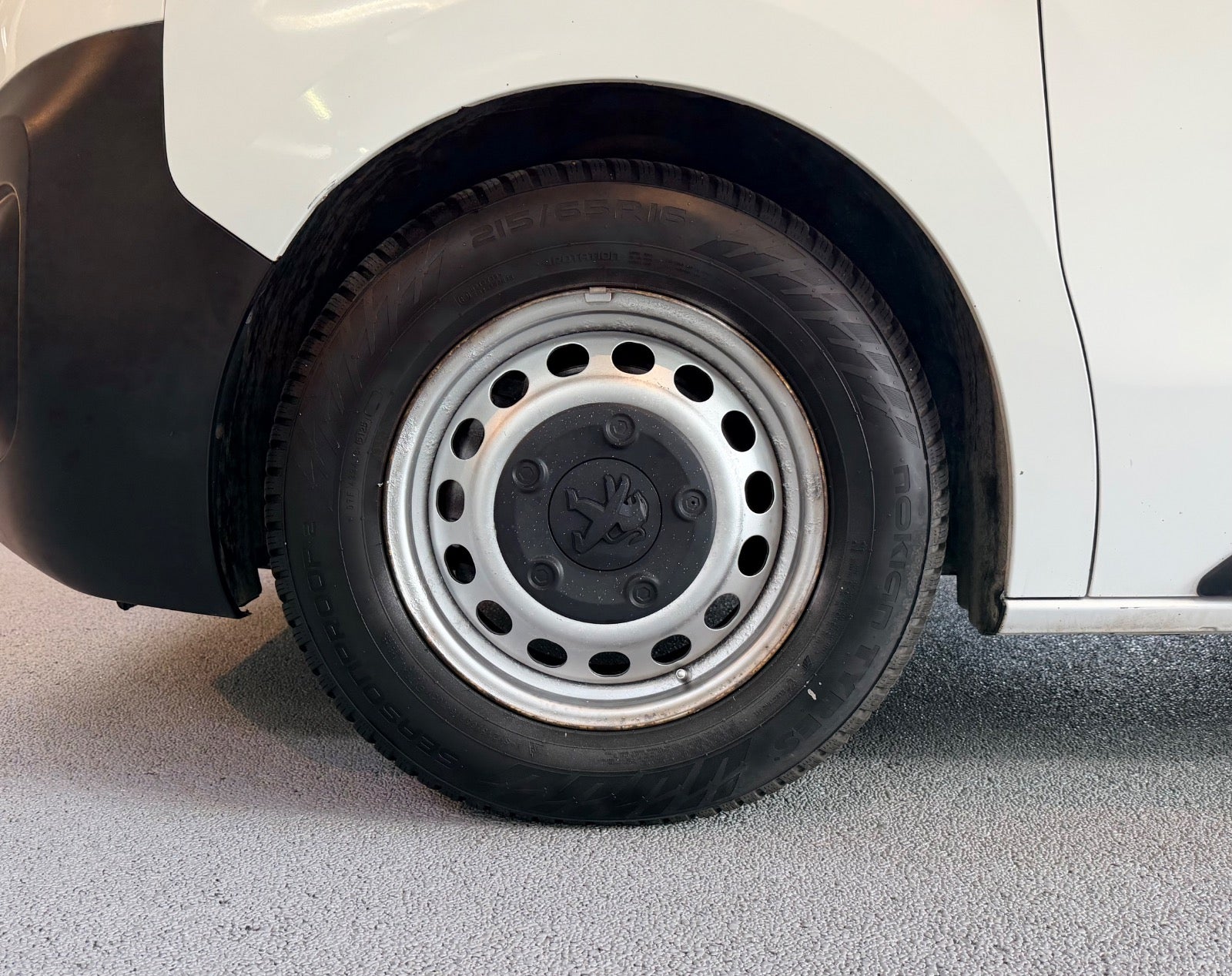 Billede af Peugeot Expert 1,6 BlueHDi 115 L2 Plus Van