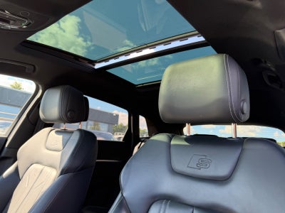 Audi e-tron S-line quattro