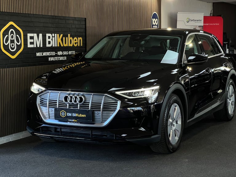 Audi e-tron quattro