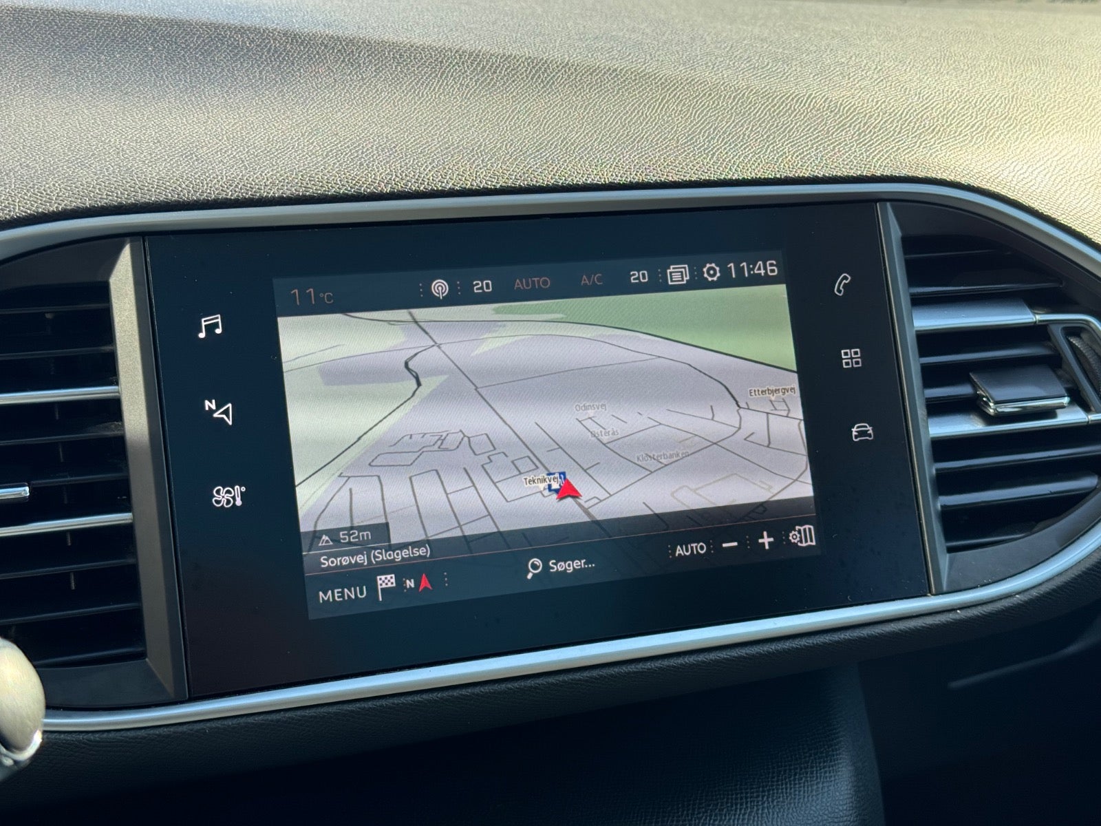 Billede af Peugeot 308 1,5 BlueHDi 130 Allure Sky SW