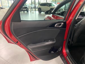 Kia XCeed PHEV Upgrade Intro DCT