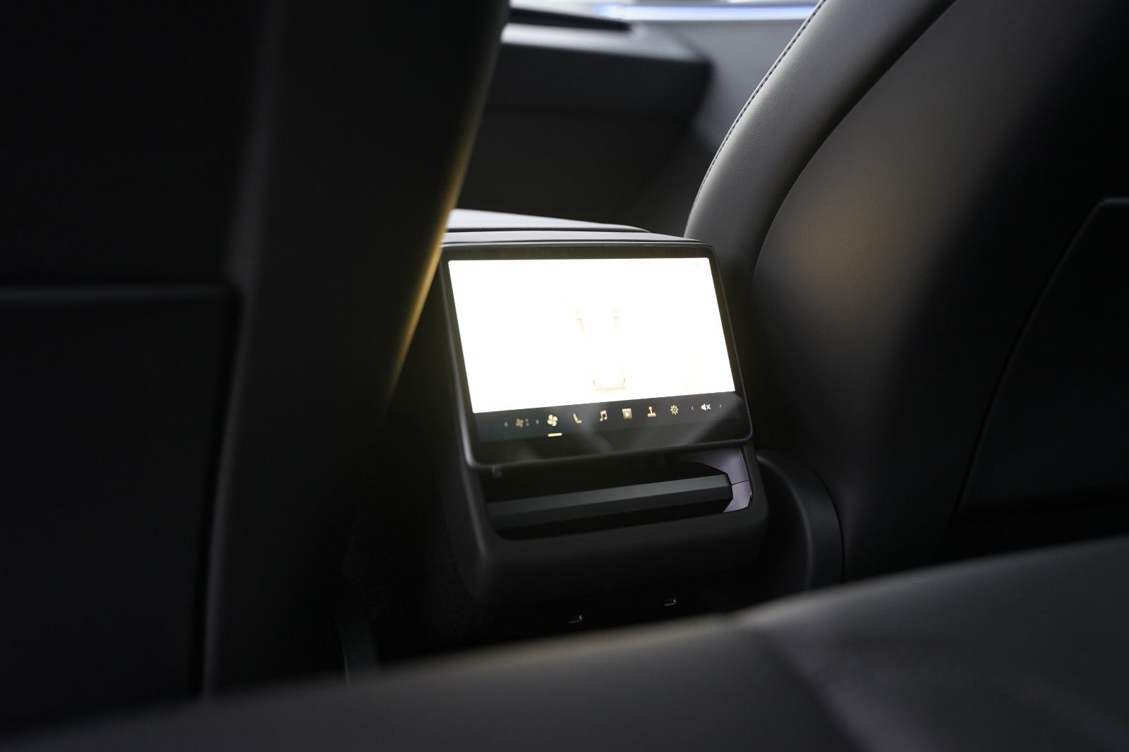 Billede af Tesla Model 3 RWD