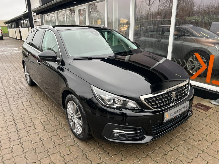 Peugeot 308 BlueHDi 130 Allure Sky SW