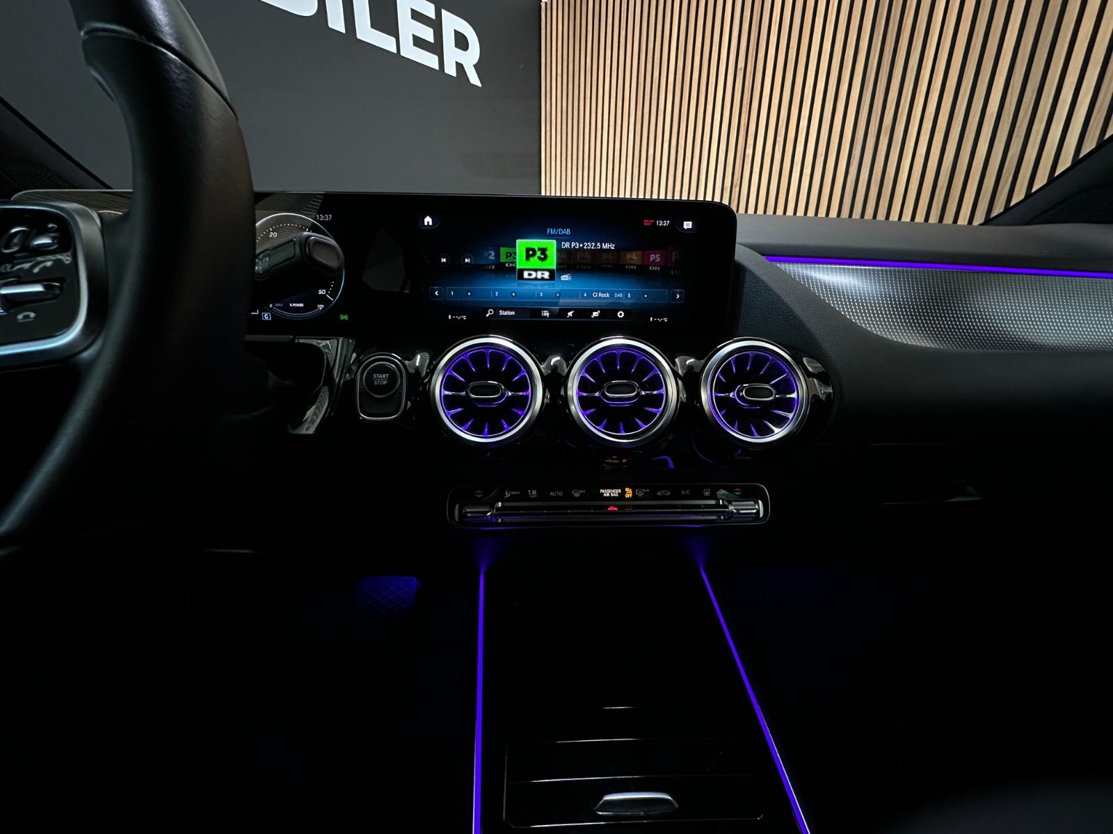 Billede af Mercedes EQA250  