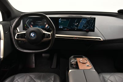 BMW iX xDrive40 Super Charged