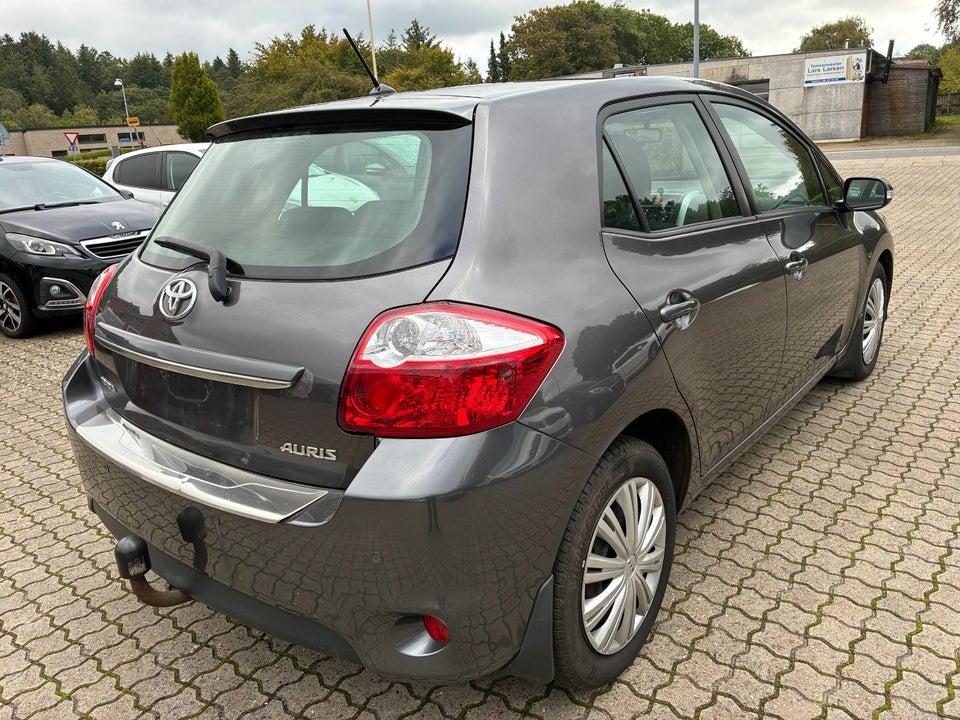 Toyota Auris, Billede 3