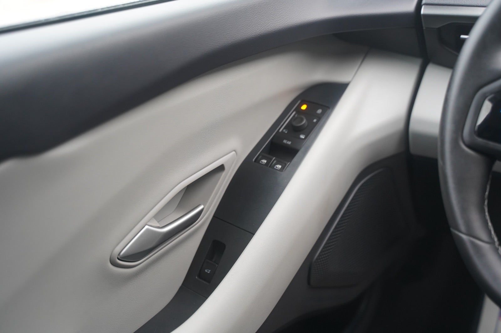 Billede af Ford Explorer 82 Select Extended Range