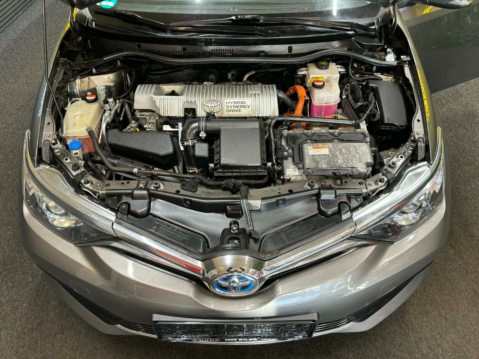 Billede af Toyota Auris 1,8 Hybrid H2 Comfort Touring Sports CVT