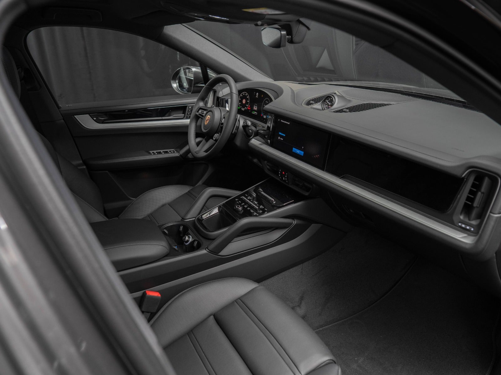 Gallery image 15 of 18