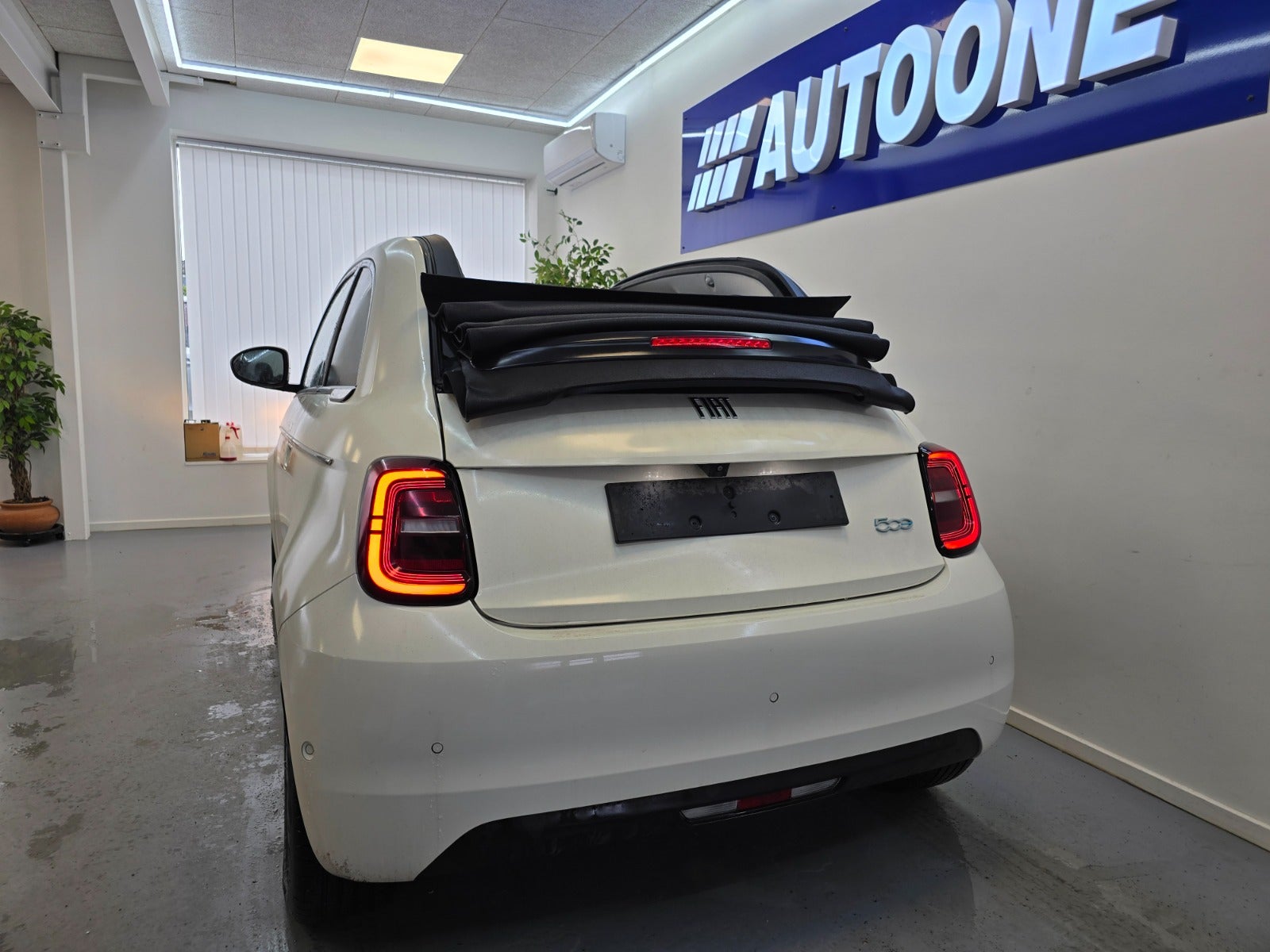 Billede af Fiat 500e 42 Icon Cabrio
