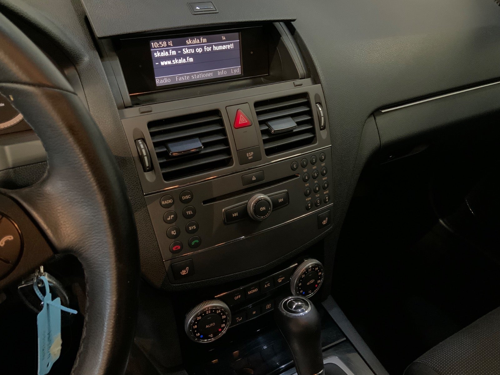 Mercedes-Benz C 180