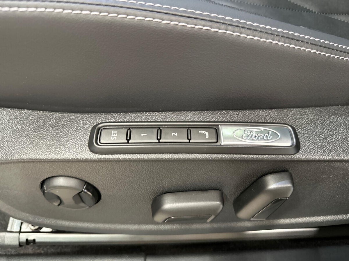 Ford Explorer Premium Extended Range billede 24