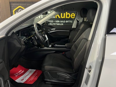Audi e-tron quattro