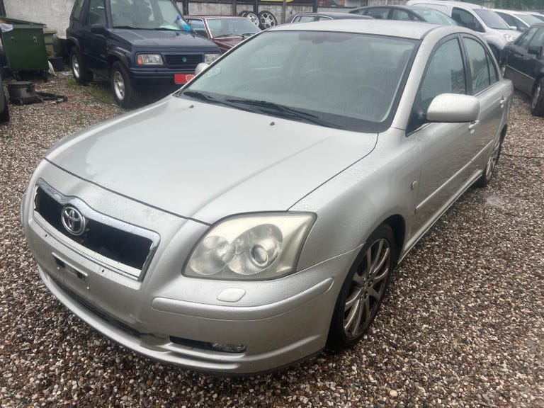 Toyota Avensis Sol