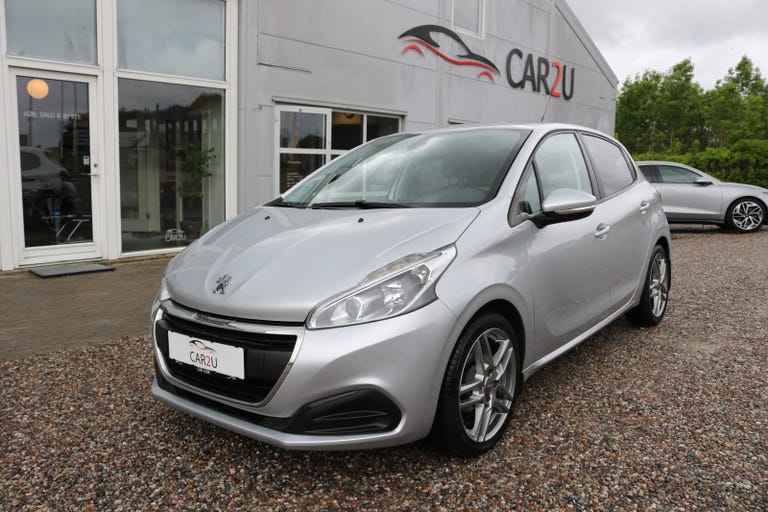 Peugeot 208 BlueHDi 100 Chili