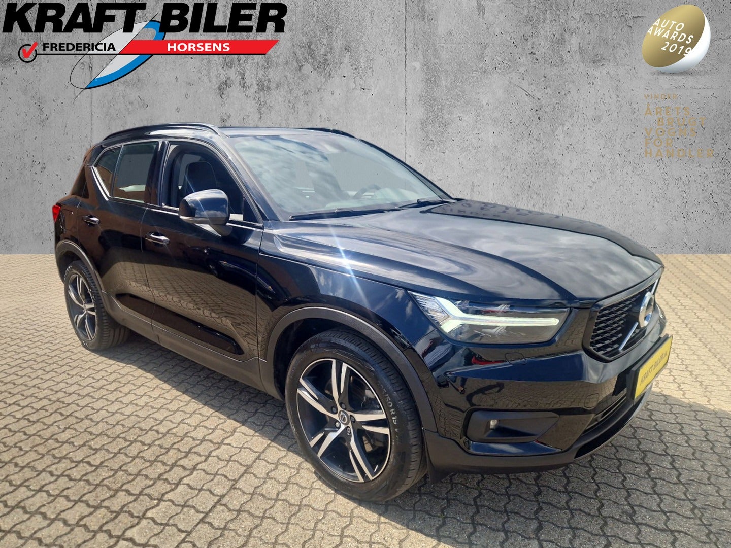 Billede af Volvo XC40 1,5 T5 ReCharge R-Design aut. Van