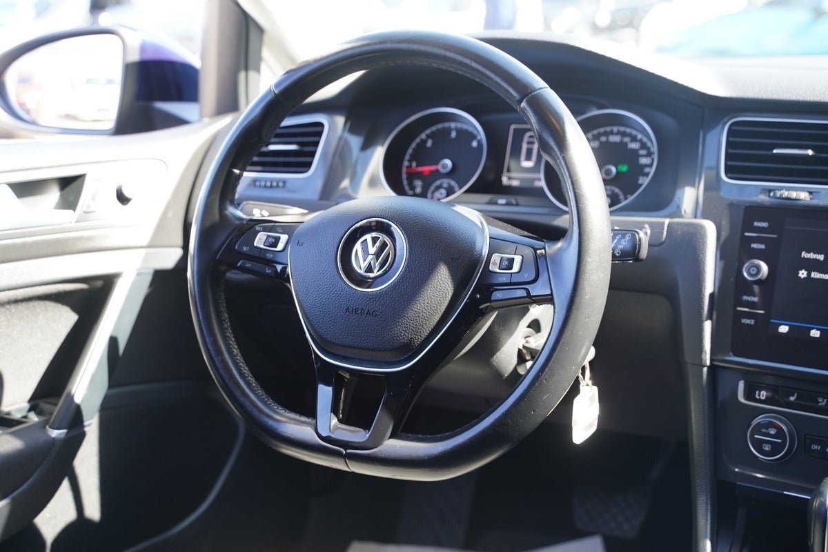 Billede af VW Golf VII 2,0 TDi 150 Comfortline Connect Variant DSG Van