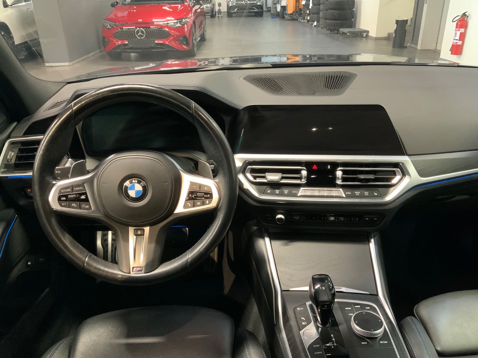 BMW 330e (7/8)