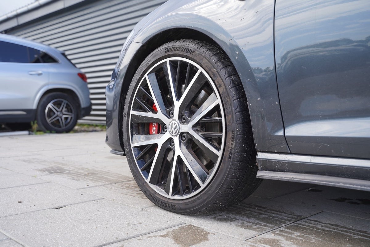 Billede af VW Golf VII 2,0 GTi Performance DSG BMT