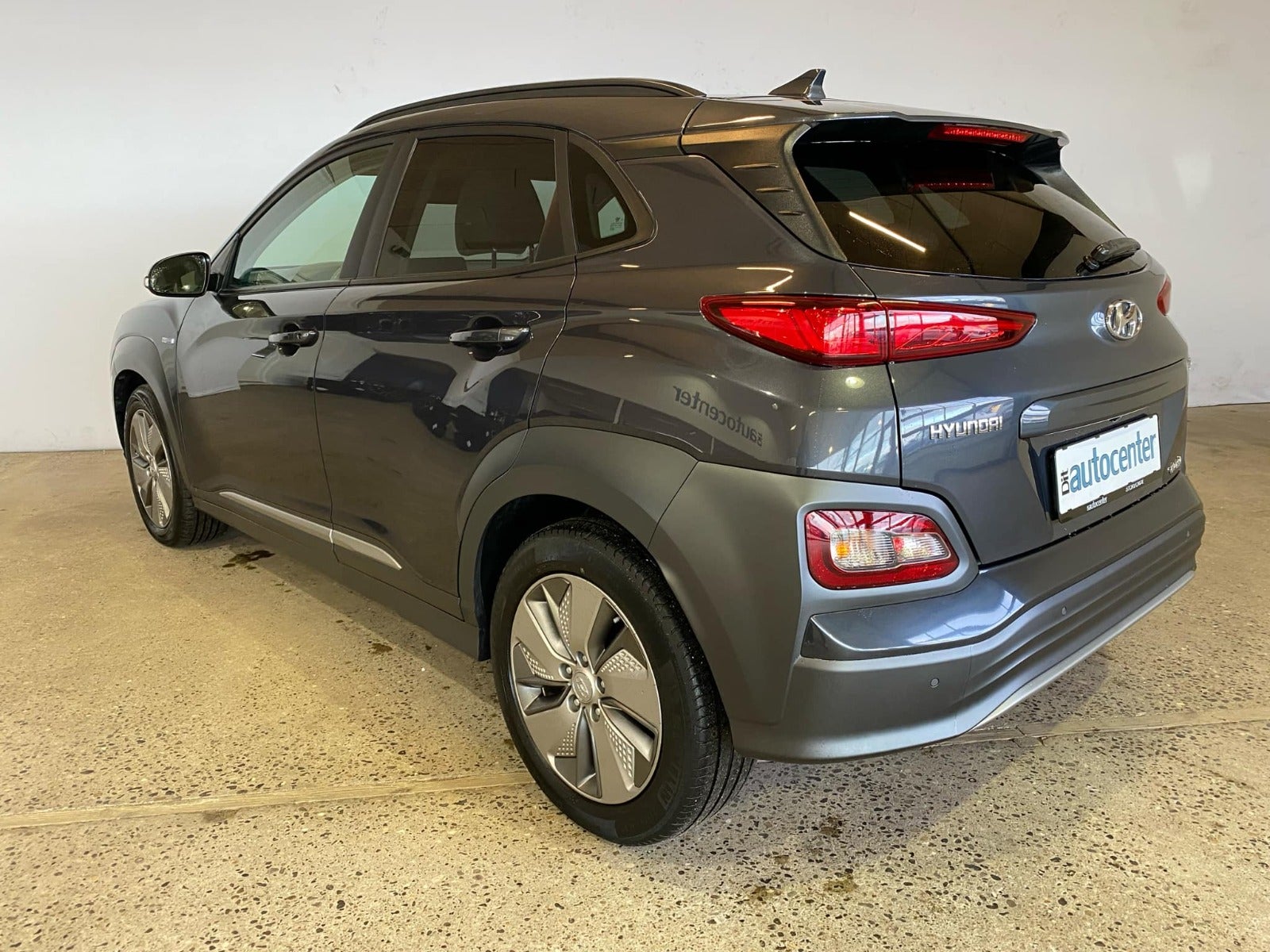 Hyundai Kona EV Premium