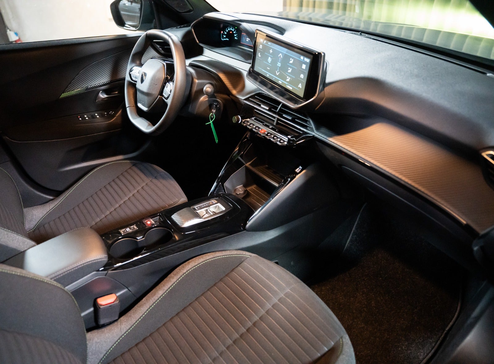 Billede af Peugeot e-2008 50 Active