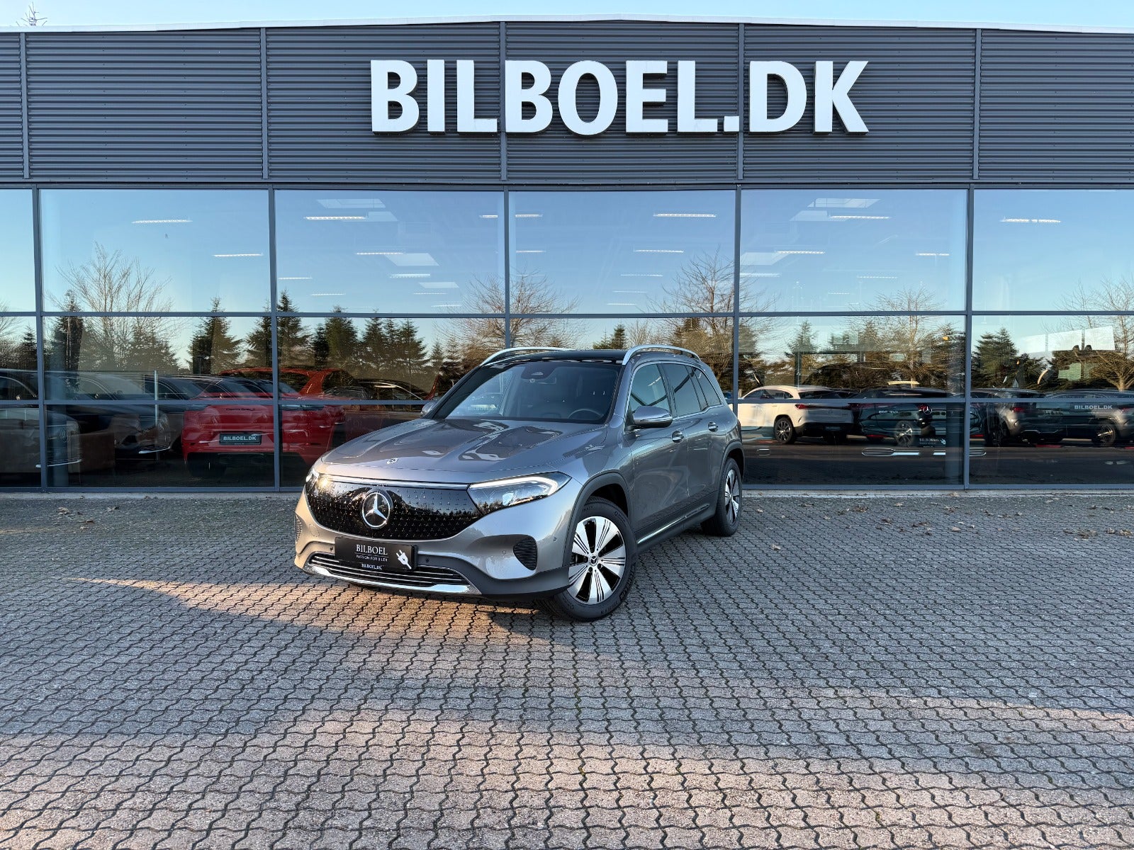 Mercedes EQB300 Progressive Advance 4Matic