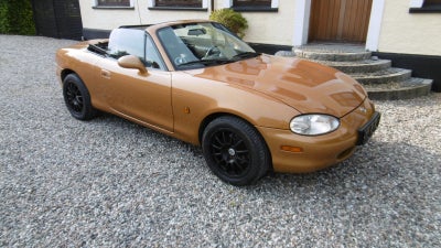 Mazda MX-5 1,8  2d