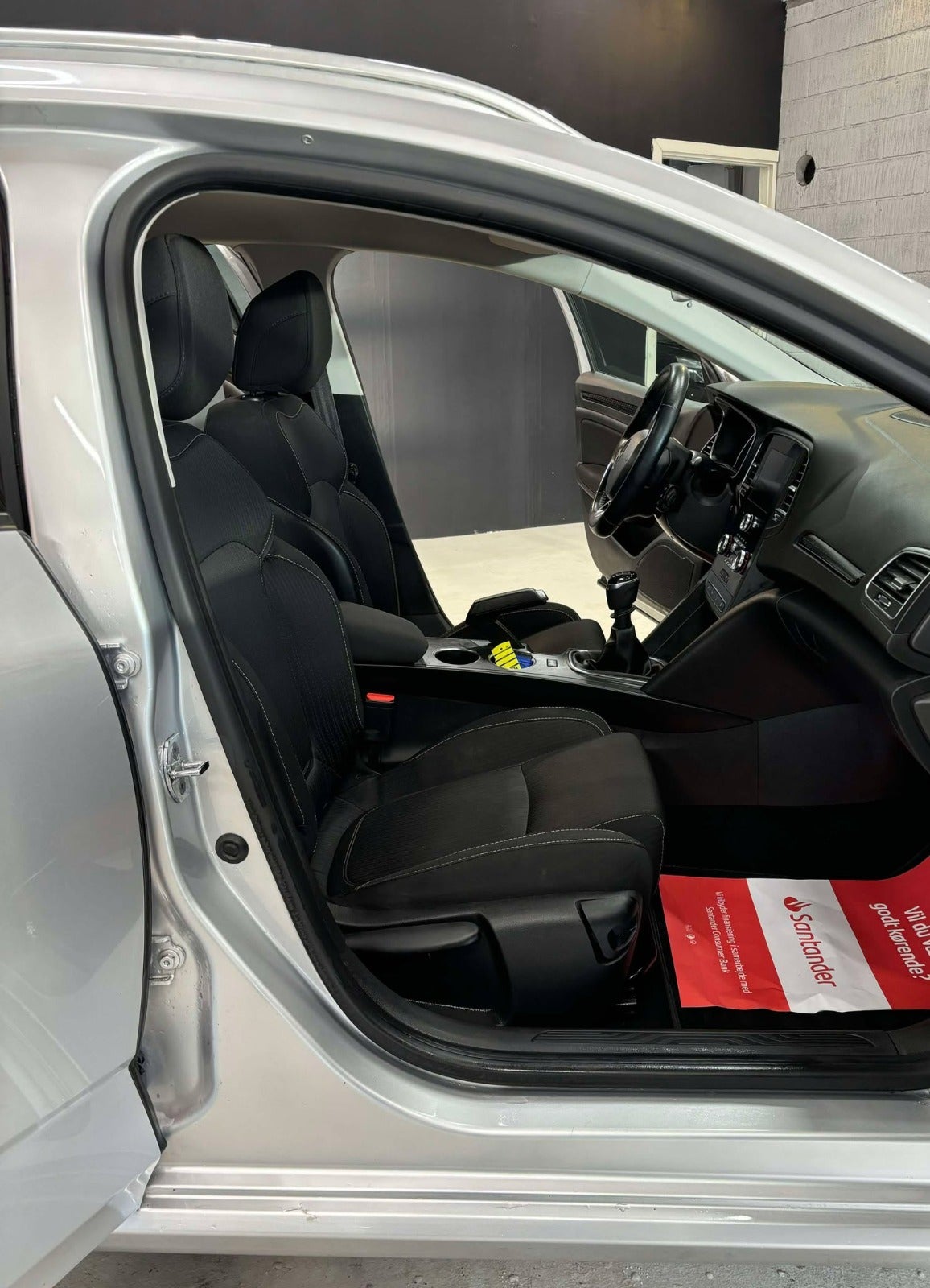 Billede af Renault Megane IV 1,2 TCe 130 Zen Sport Tourer