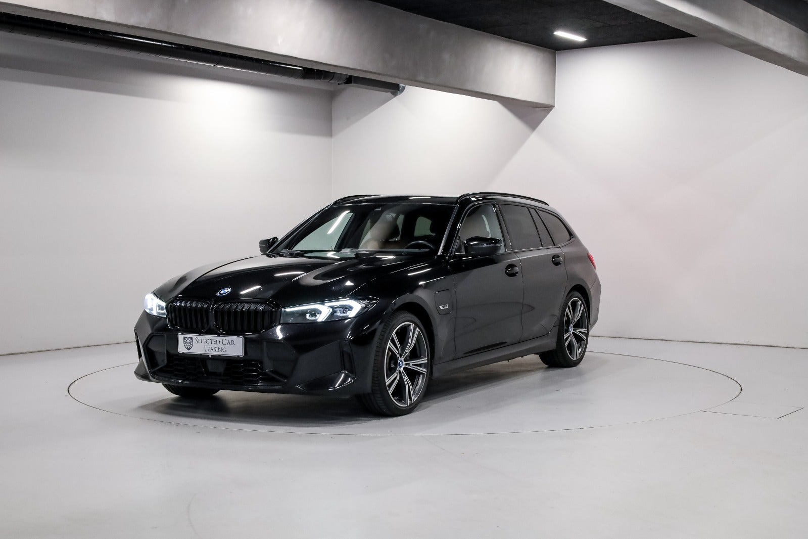 BMW 330e 2,0 Touring M-Sport xDrive aut.