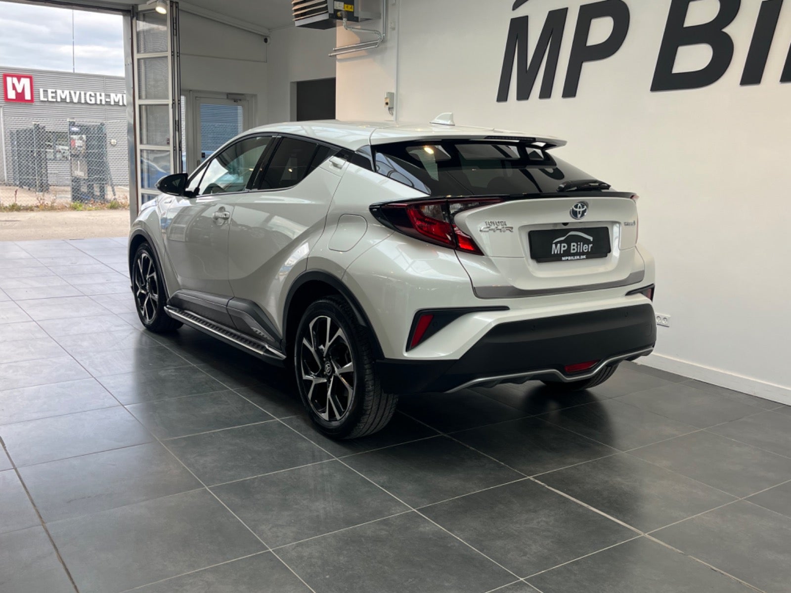 Billede af Toyota C-HR 1,8 Hybrid C-LUB Smart CVT