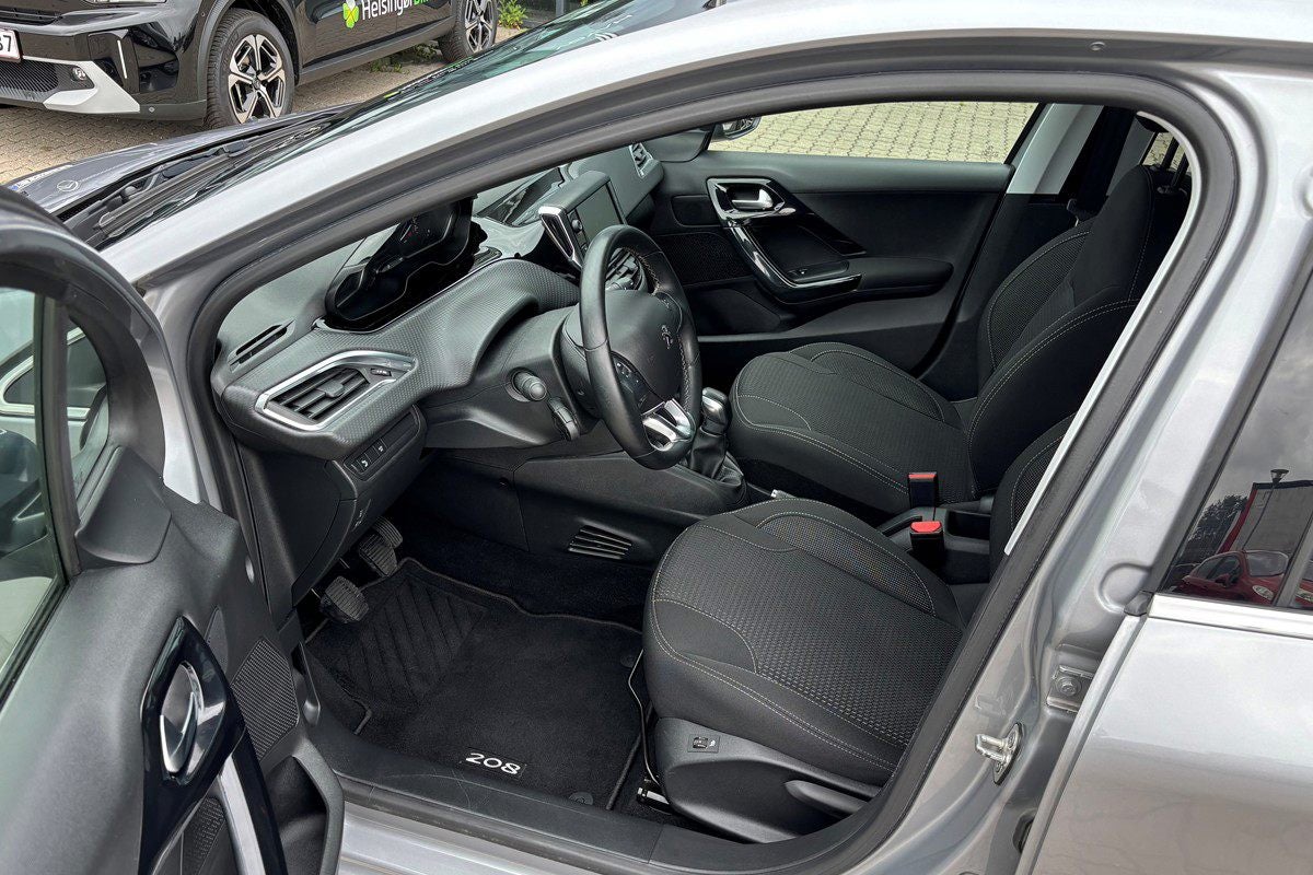Billede af Peugeot 208 1,5 BlueHDi 100 Privé